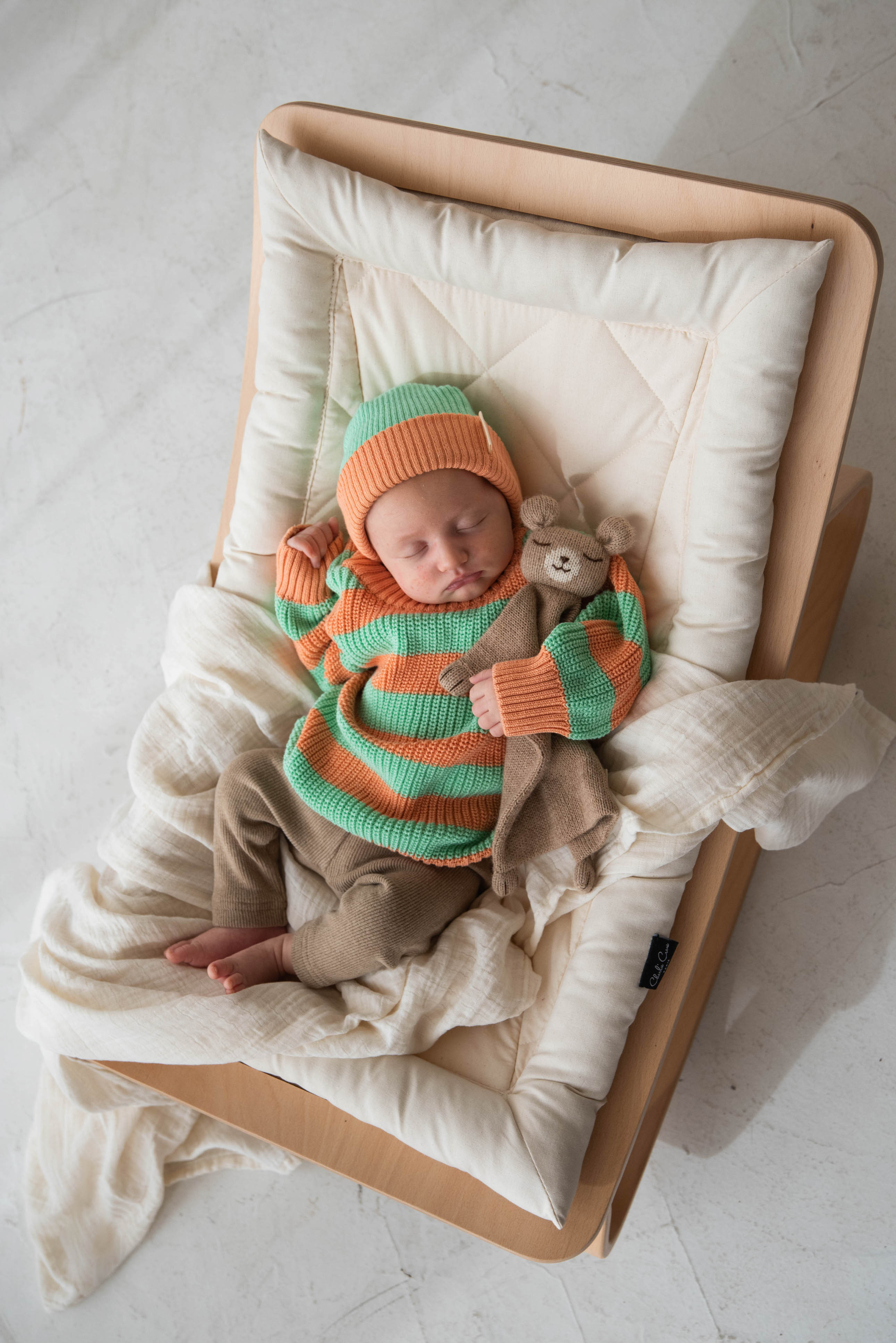 KNIT BEANIE COLOR POP