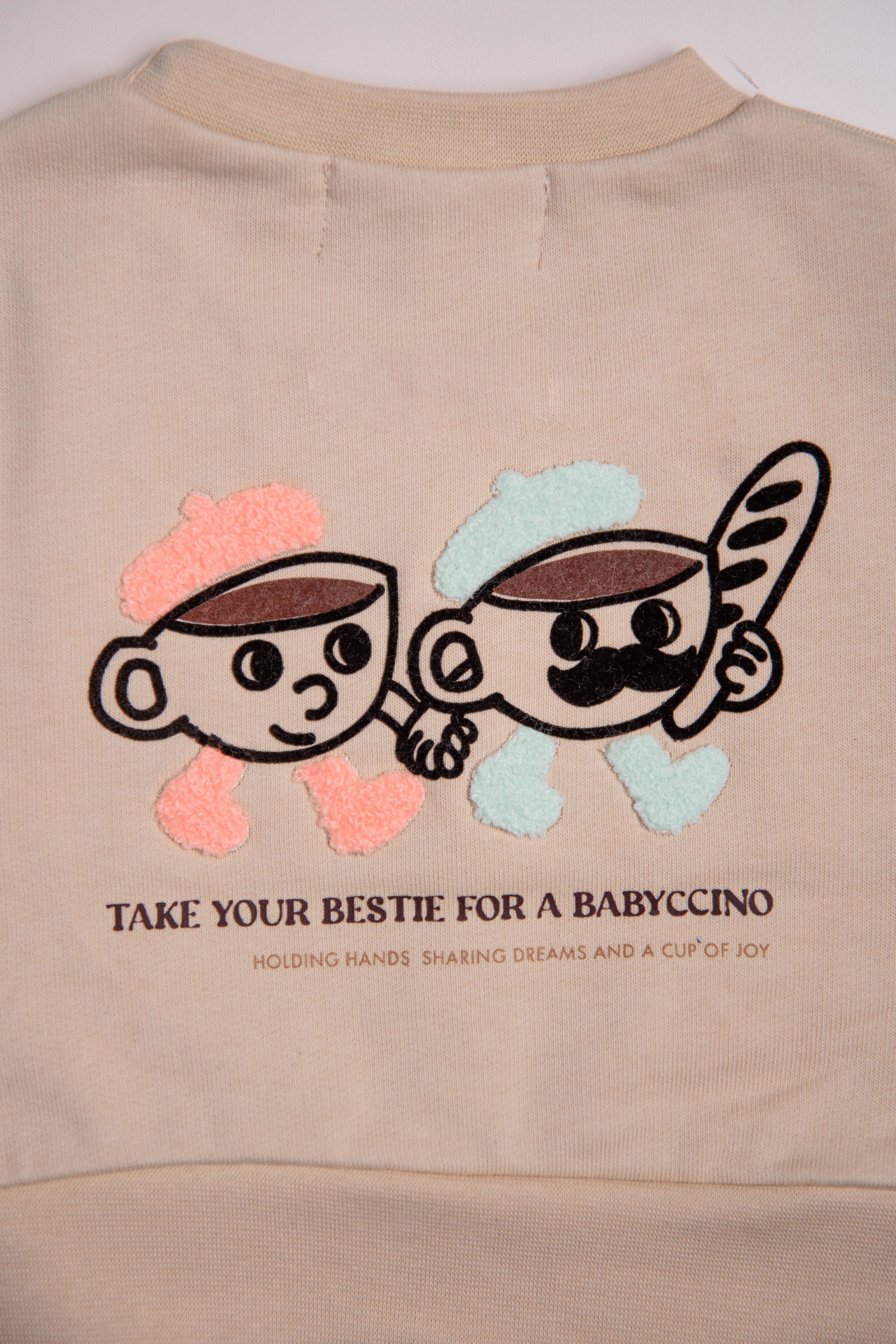 SHARING DREAMS SWEATER