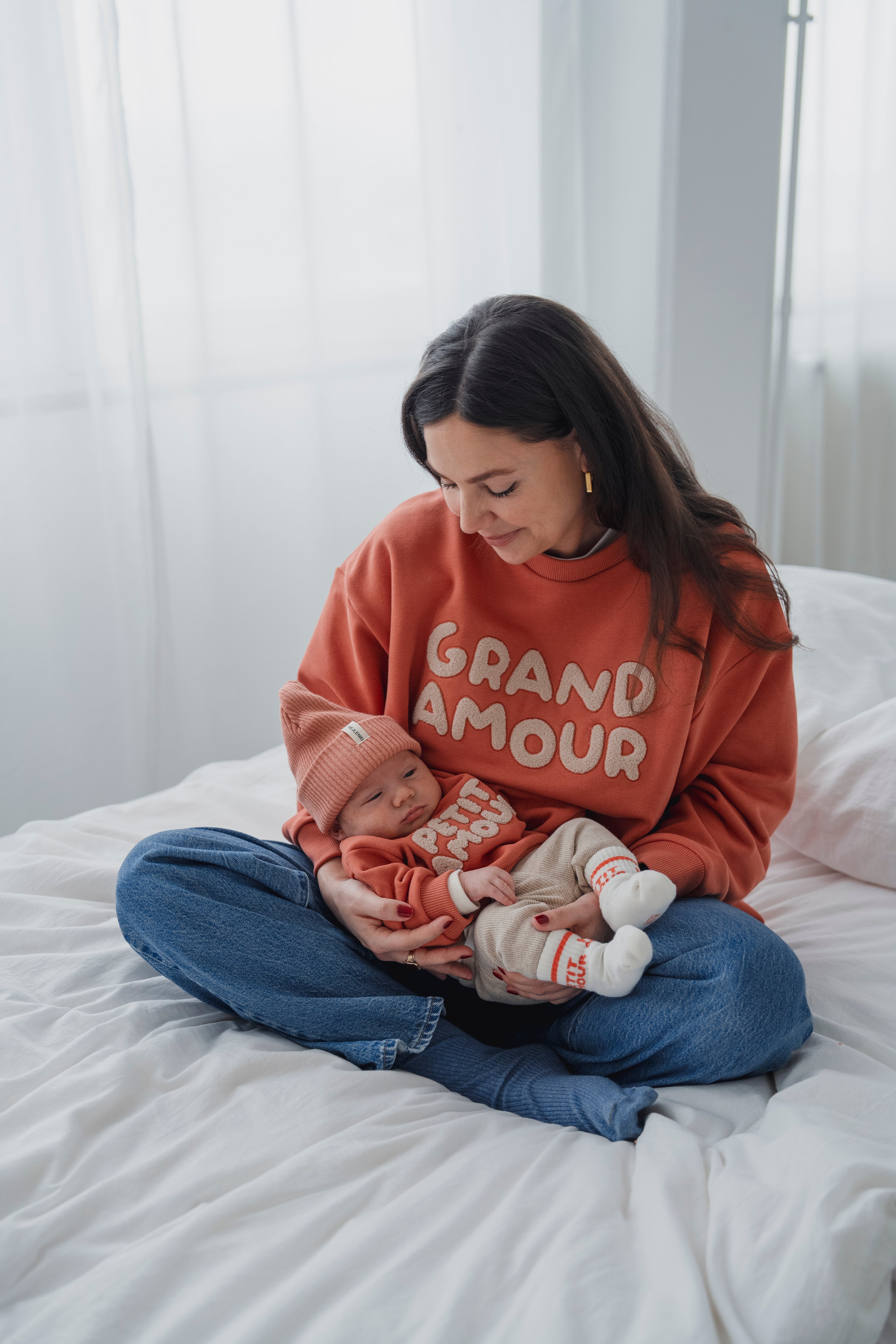 GRAND AMOUR MOM SWEATER