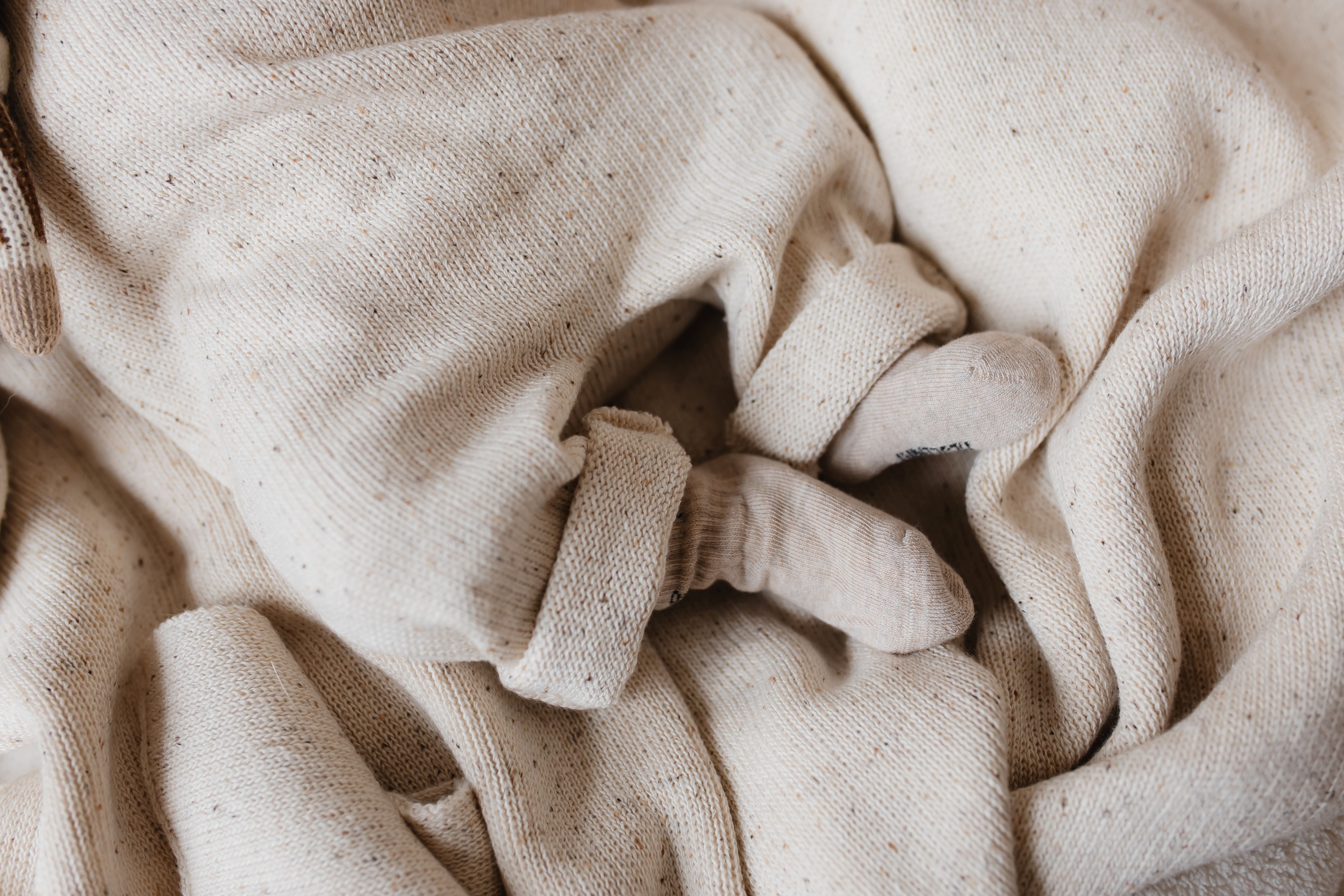 KNIT BLANKET ECRU SPRINKLE