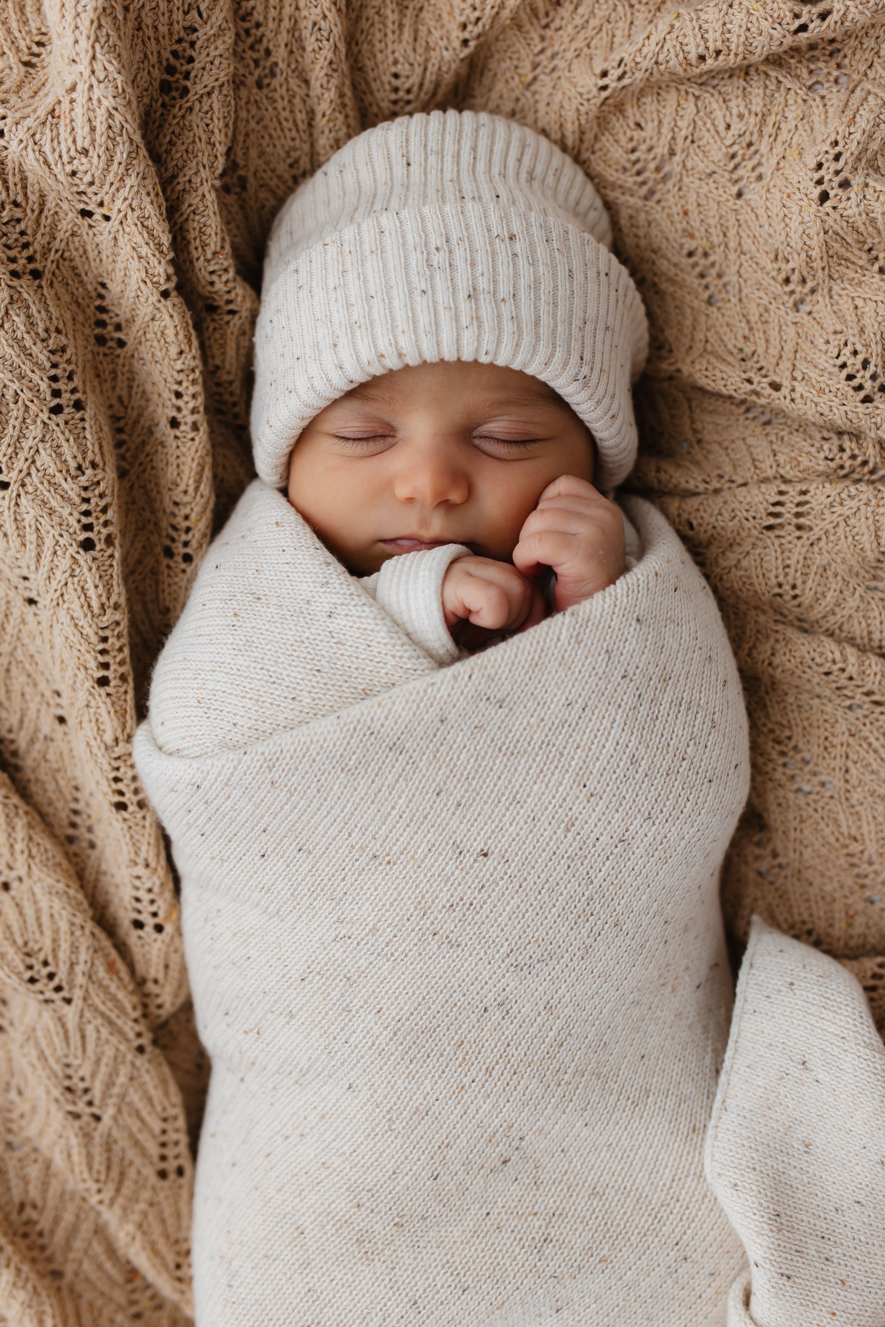 KNIT BLANKET ECRU SPRINKLE