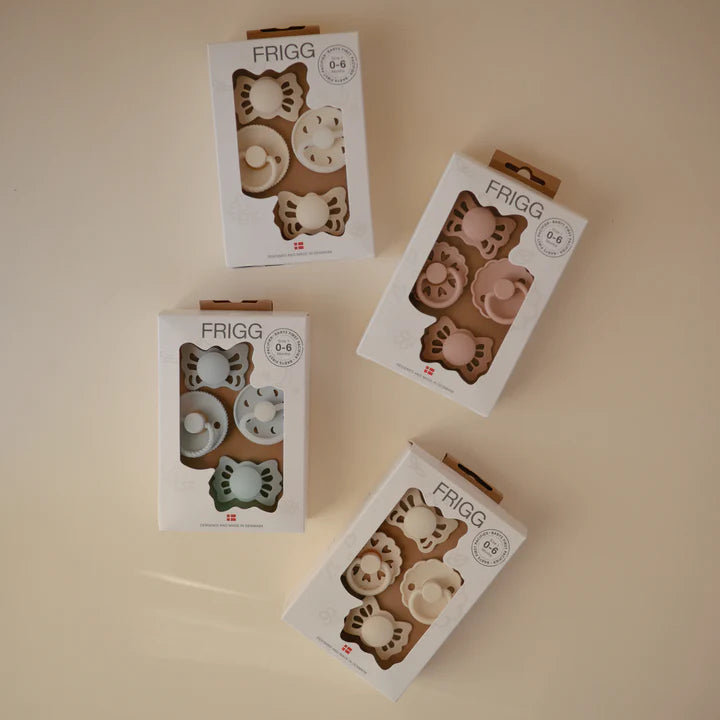 BABY'S FIRST PACIFIER 4-PACK (coloroptions)