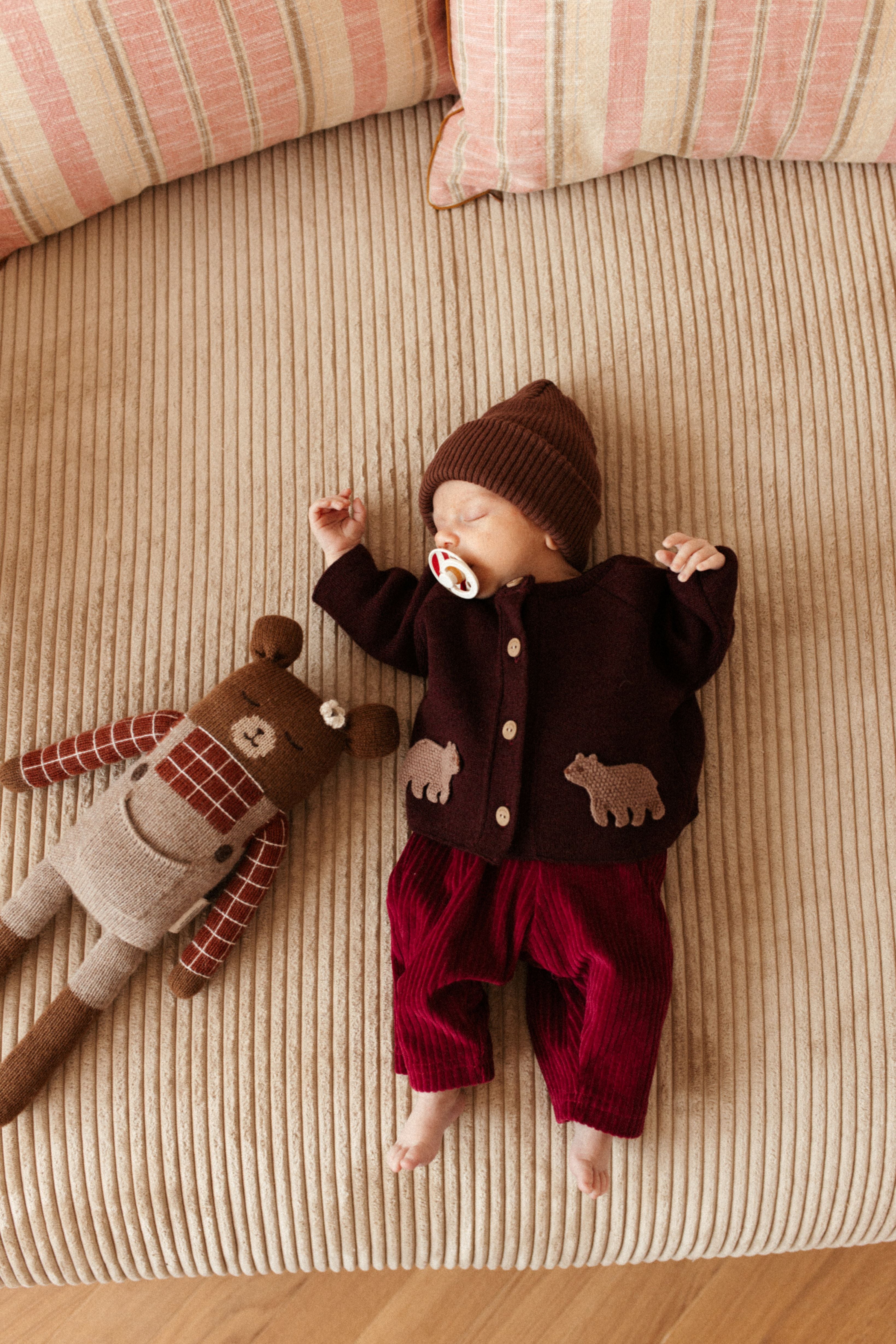 BEAR MERINO WOOL CARDIGAN