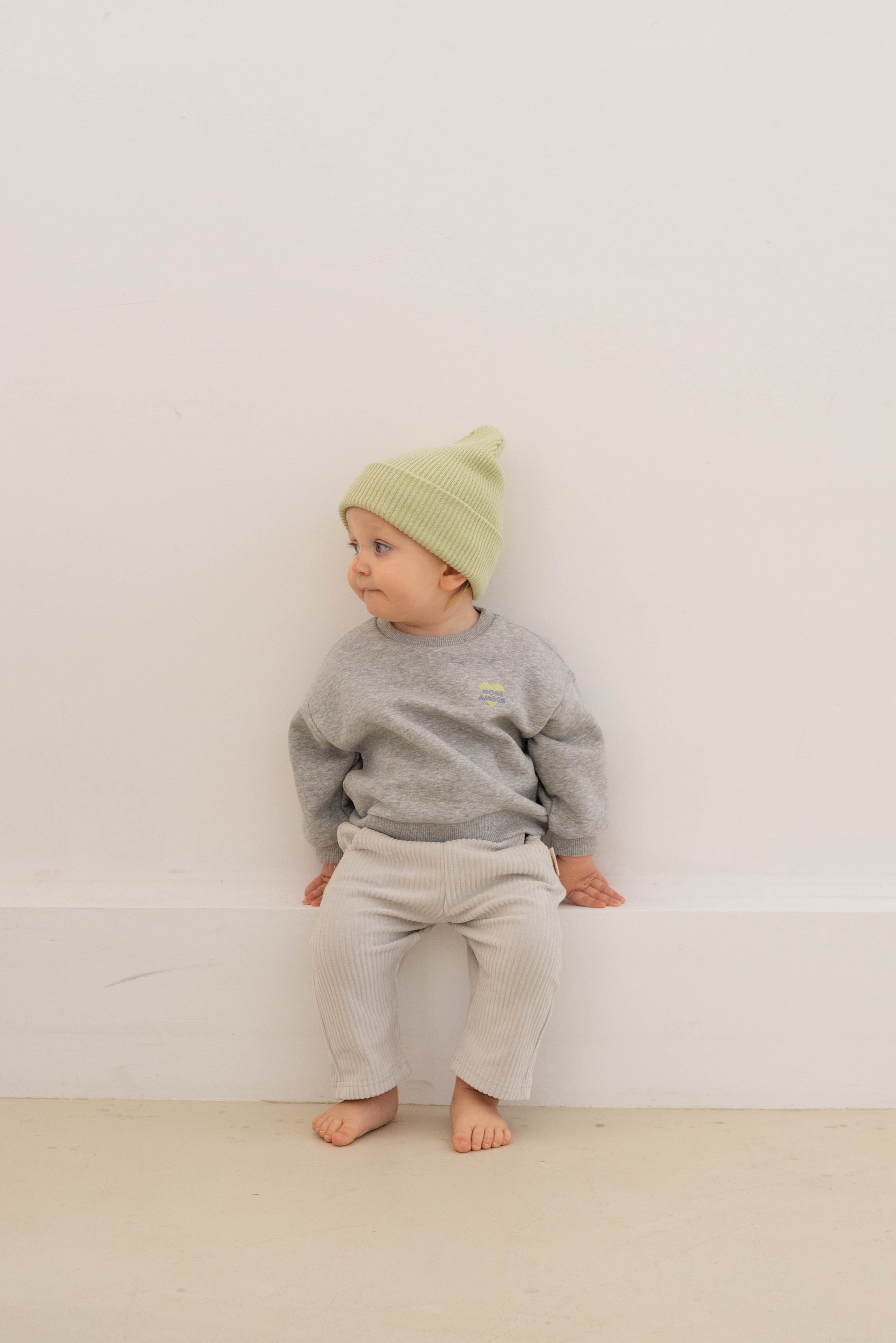 SOFT CORDUROY PANTS COCONUT MILK