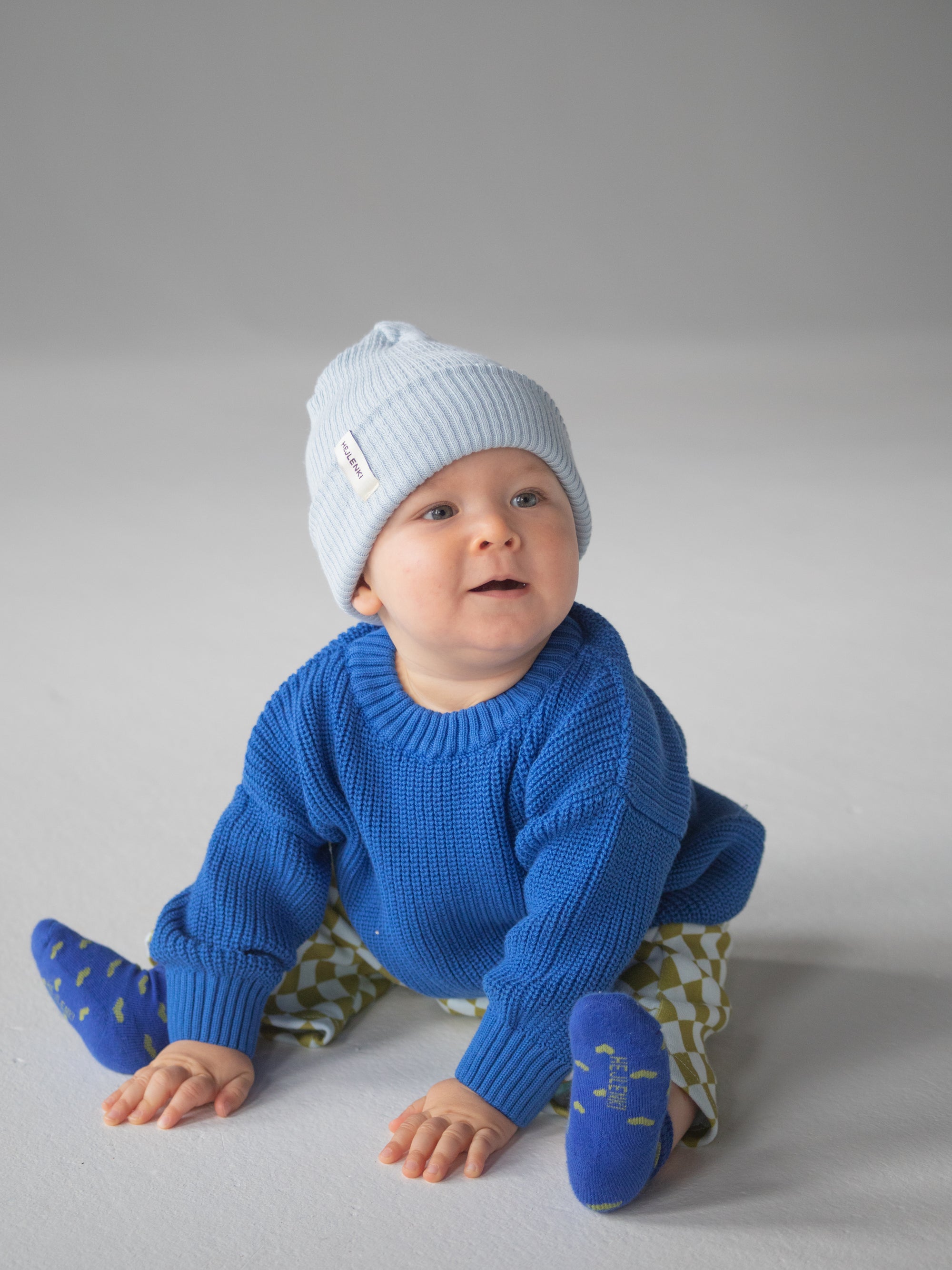 KNIT BEANIE ICE MELT