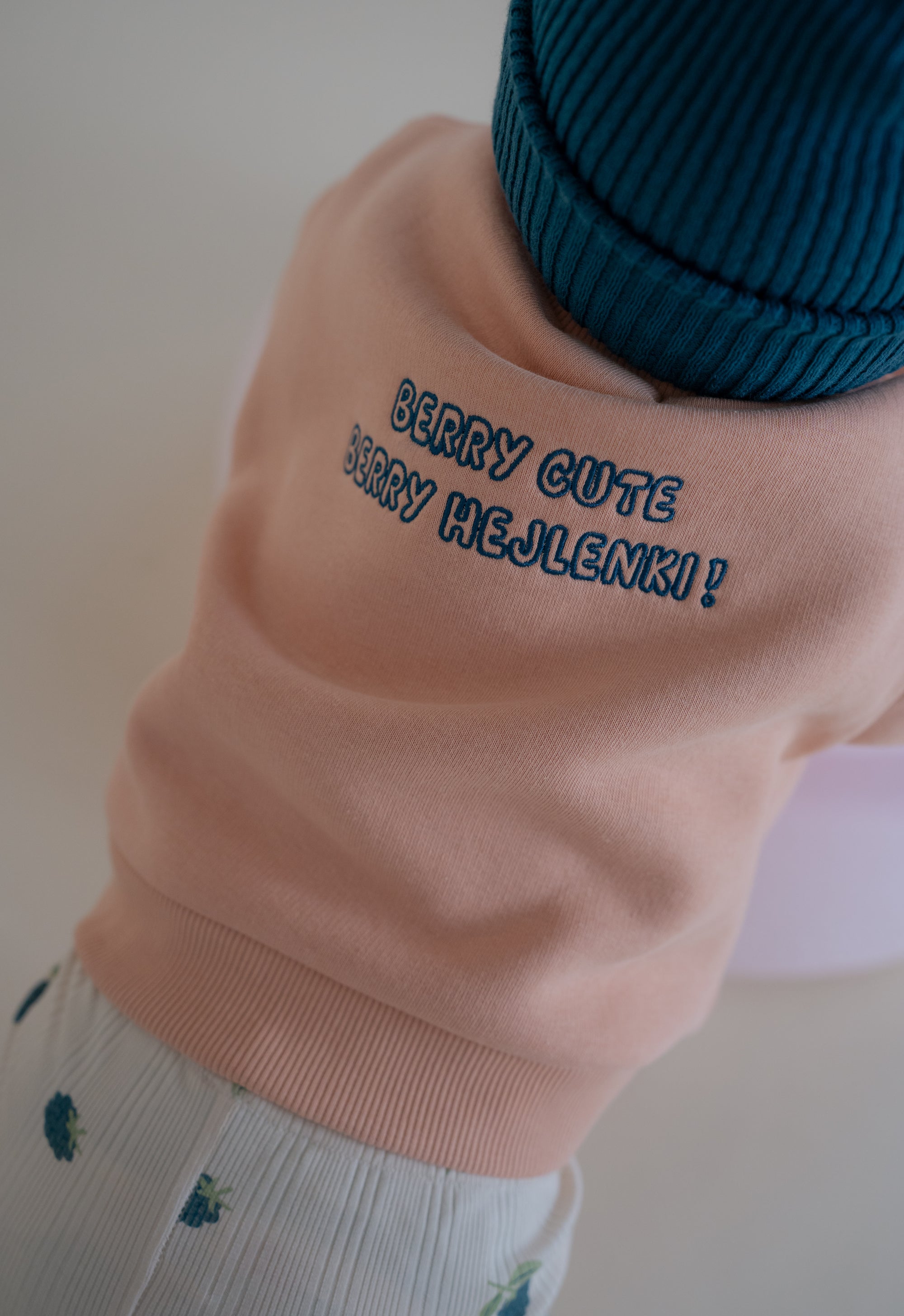 BERRY CUTIE SWEATER