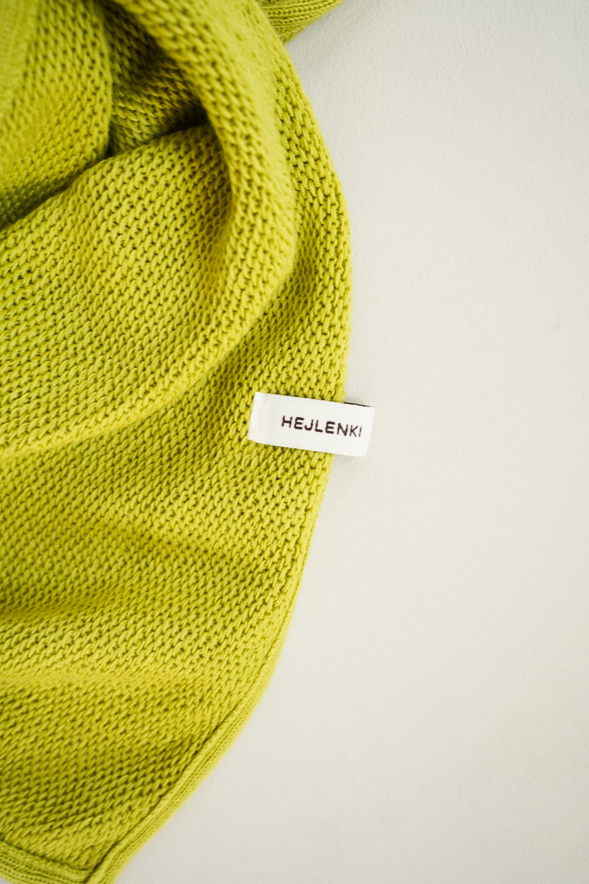 KNIT SCARF HERB BUTTER