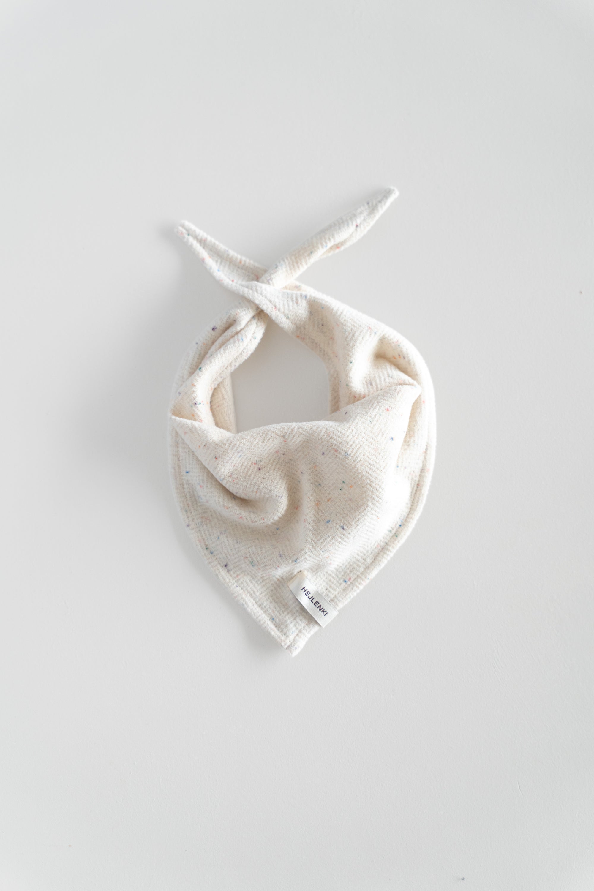 SOFT SCARF CONFETTI