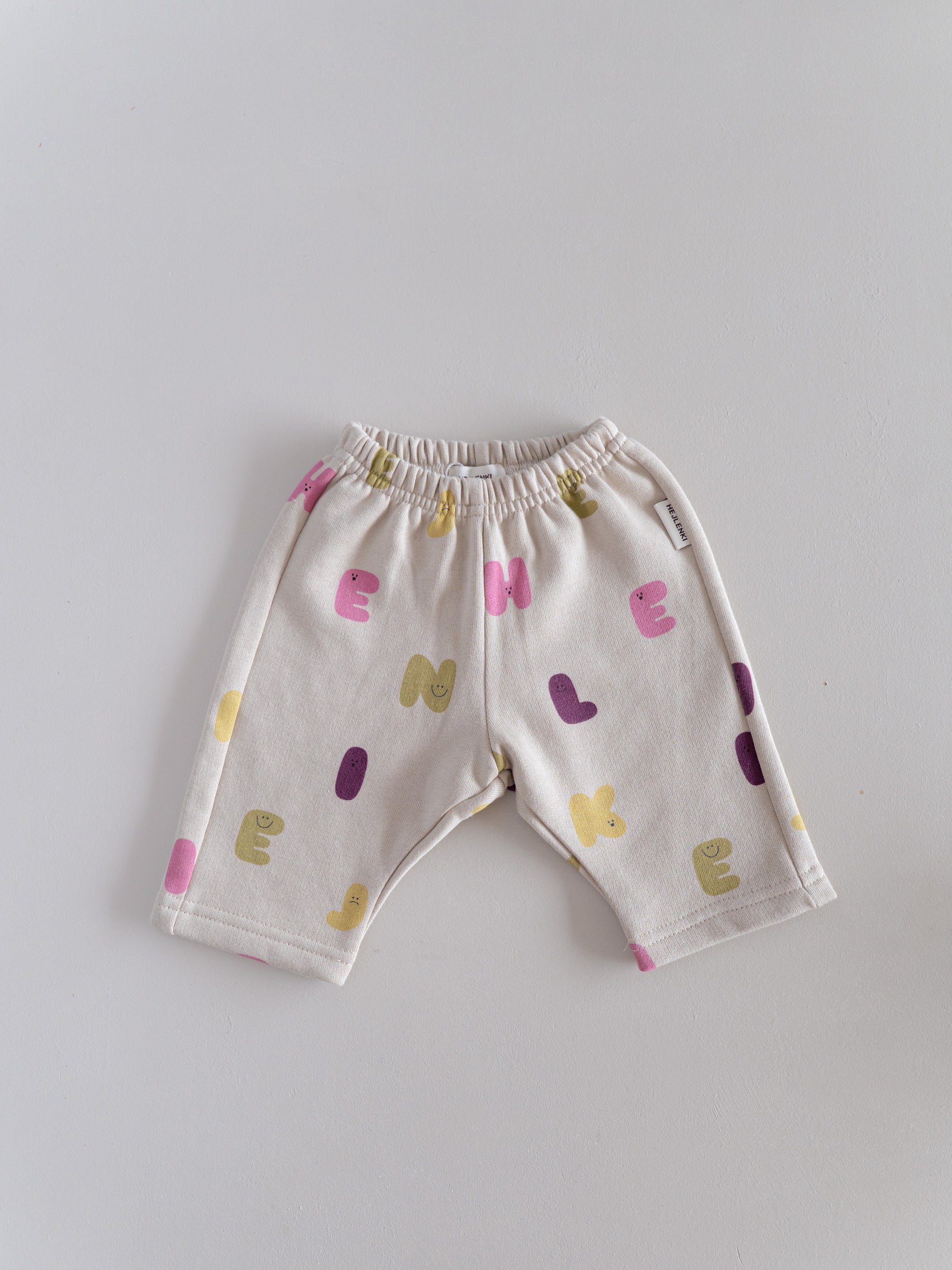 TYPO PANTS