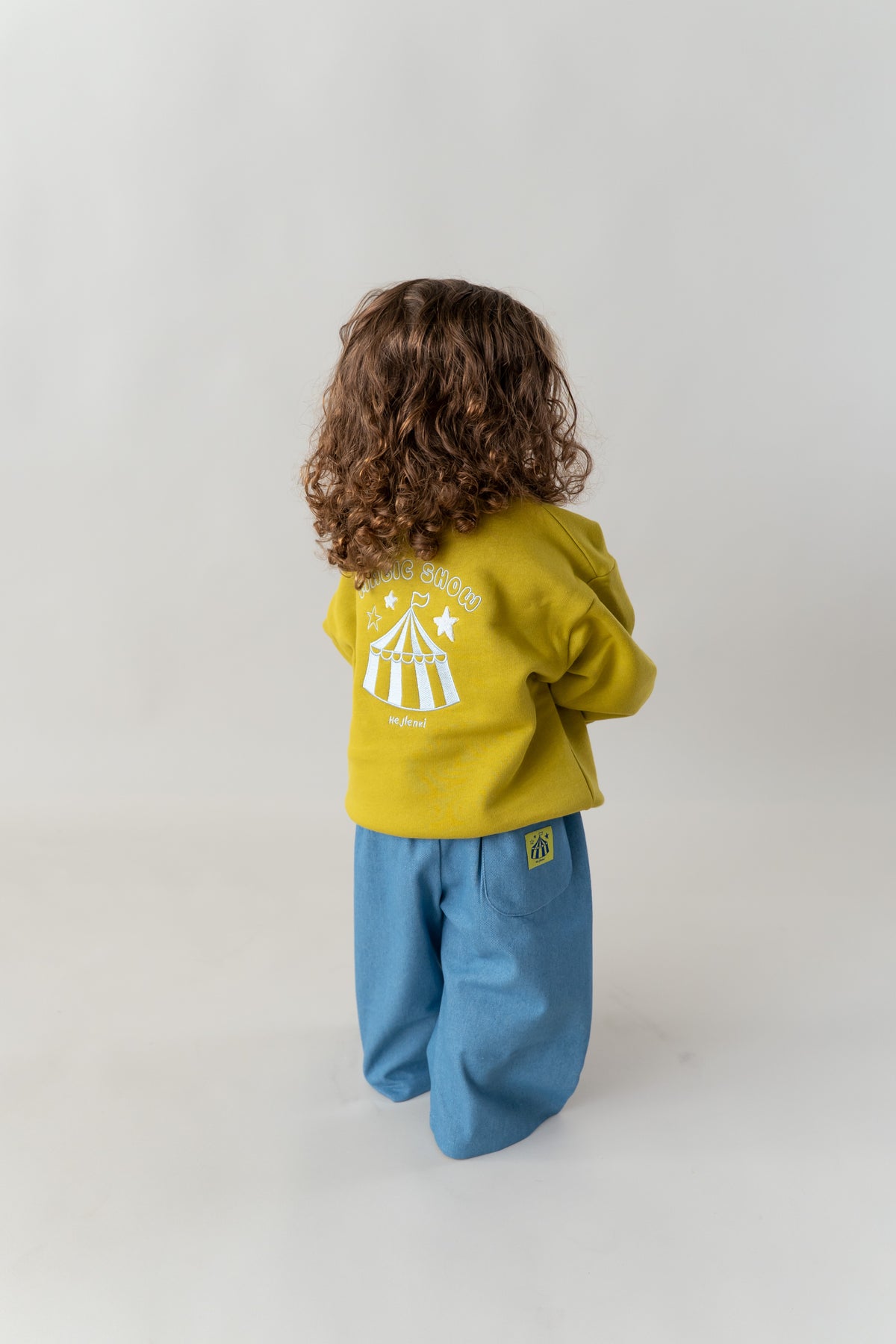 TINY ARTIST SWEATER