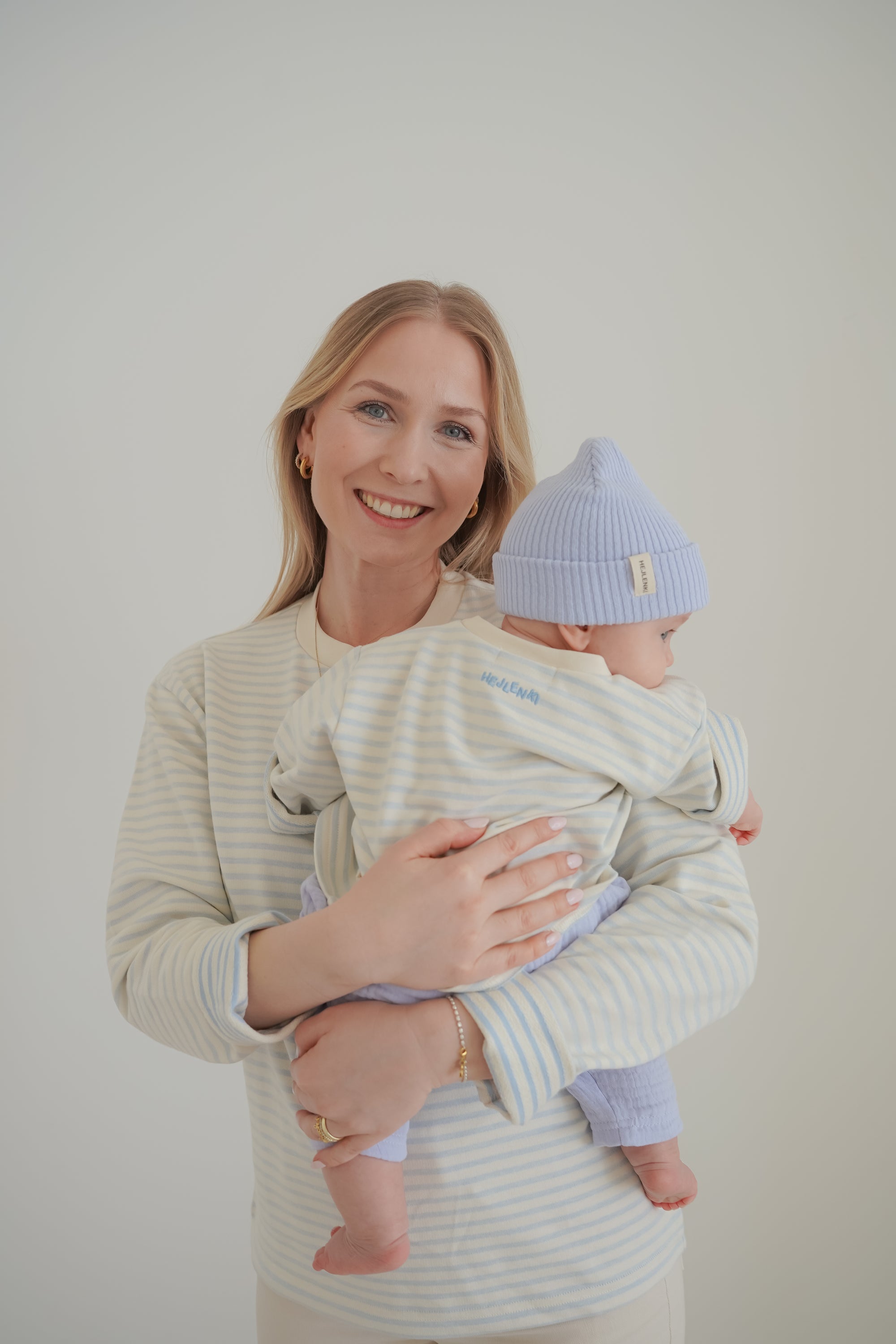 OVERSIZE LONGSLEEVE STRIPED BABYBLUE