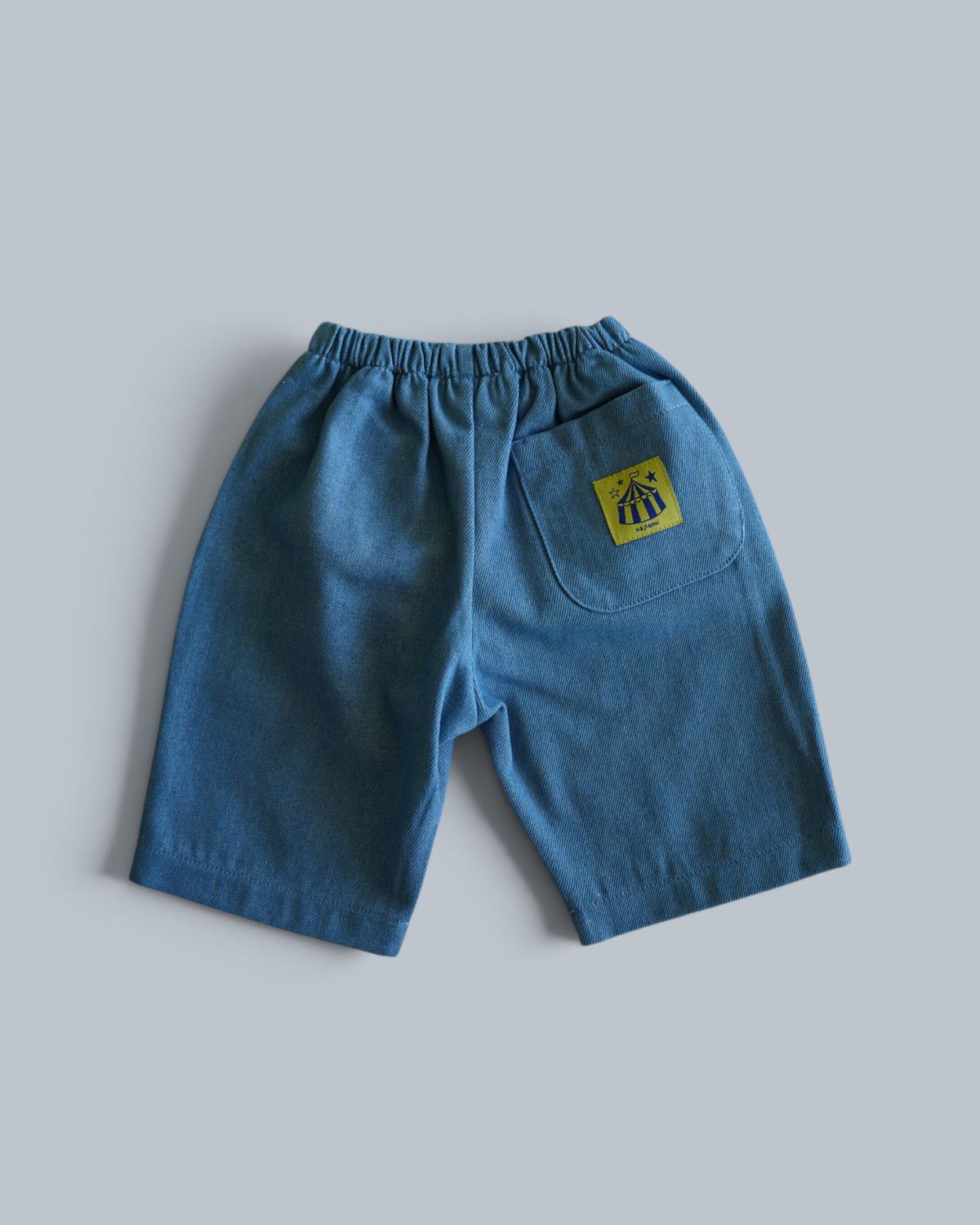 LOOSE DENIM PANTS