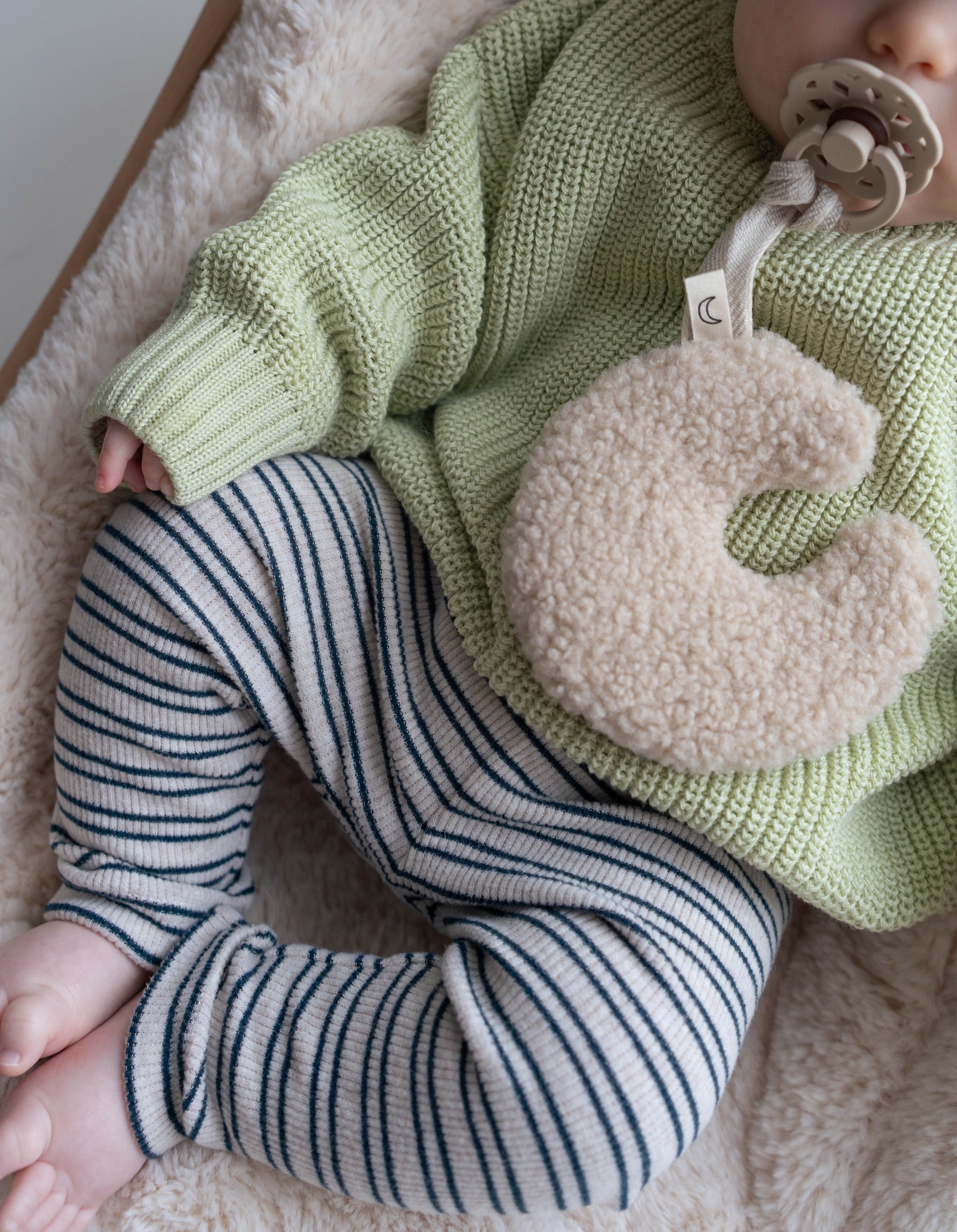 CHUNKY KNIT PULLI MATCHA MILK