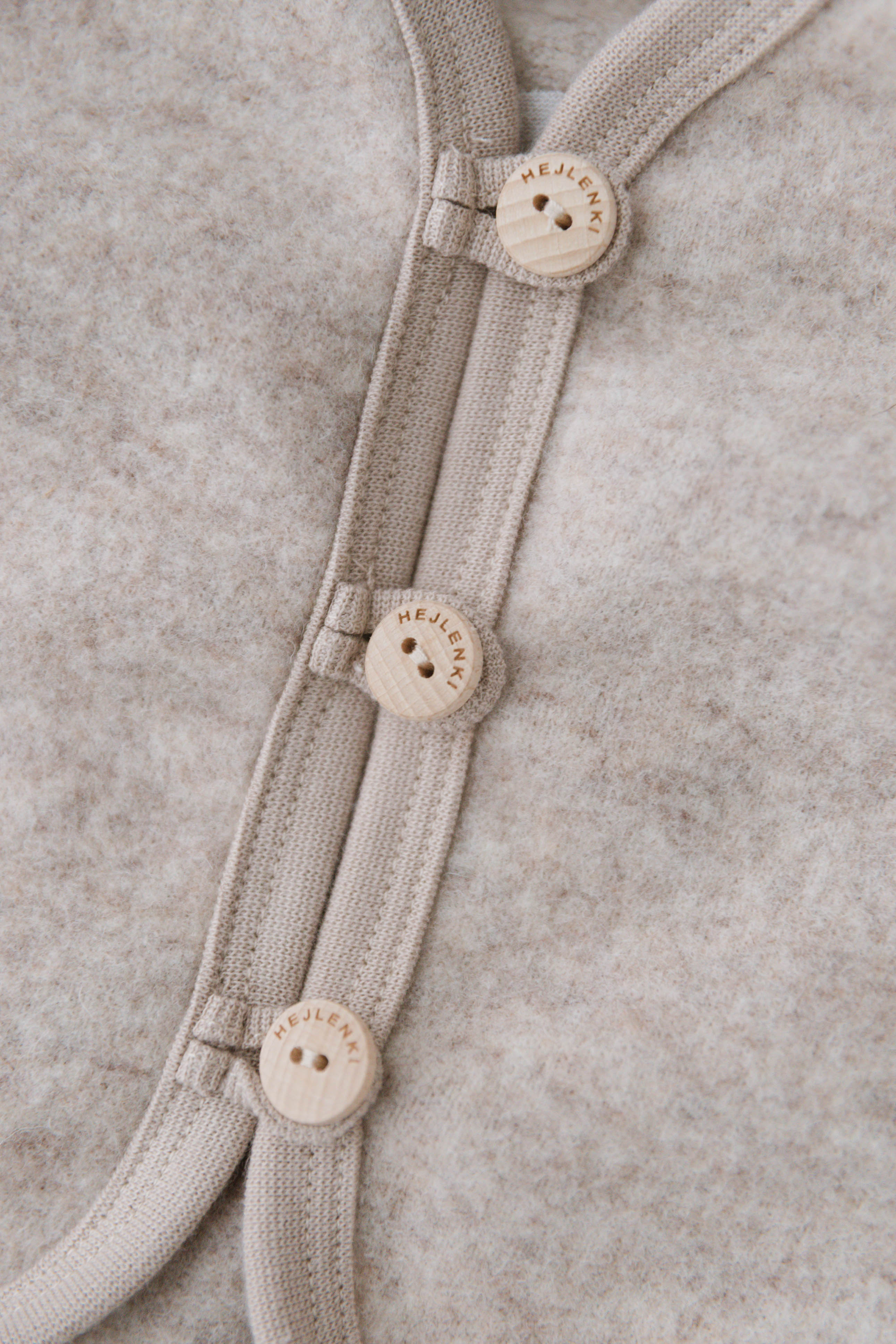 MERINO WOOL VEST PENGUIN