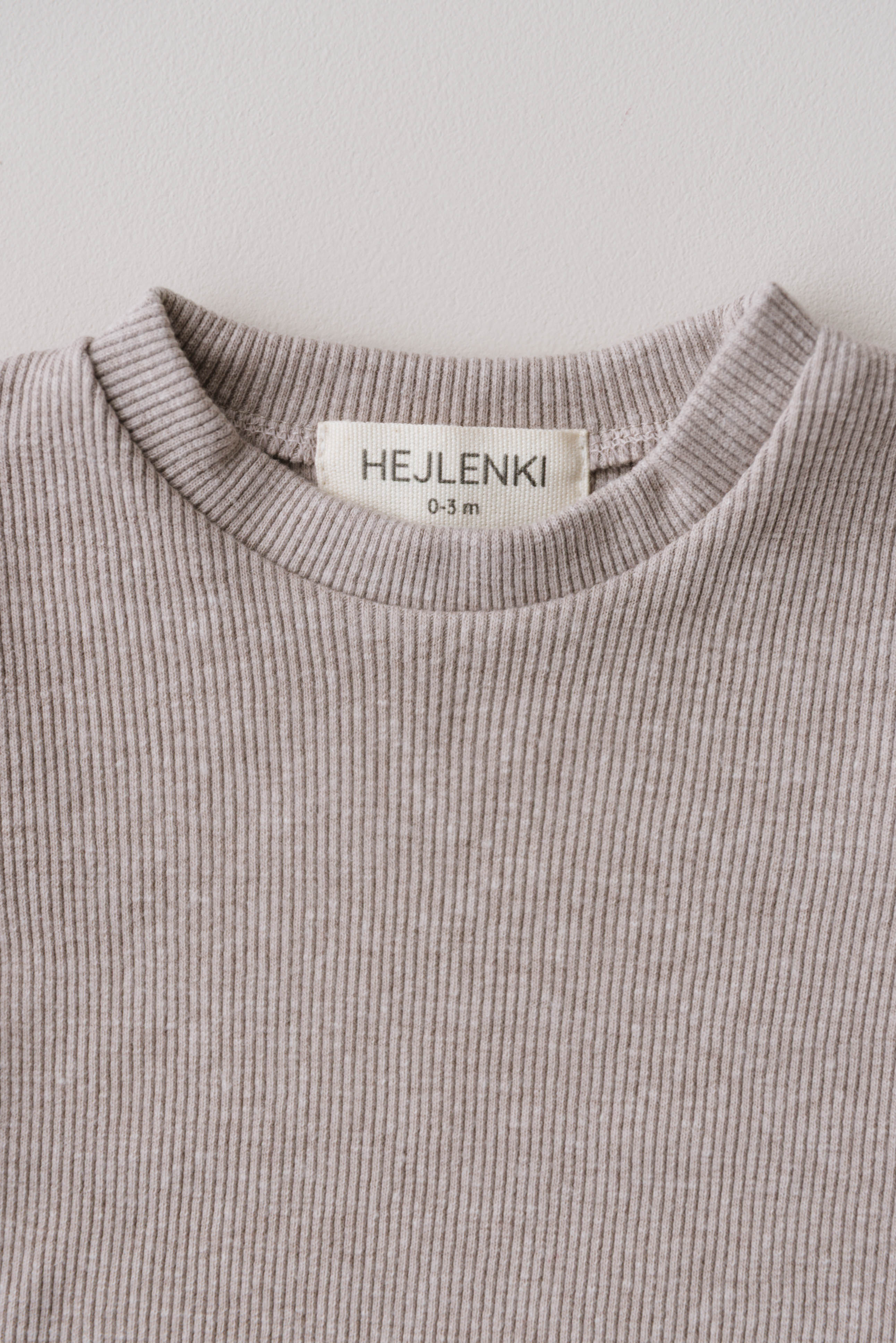 ORGANIC RIB LONGSLEEVE BEIGE