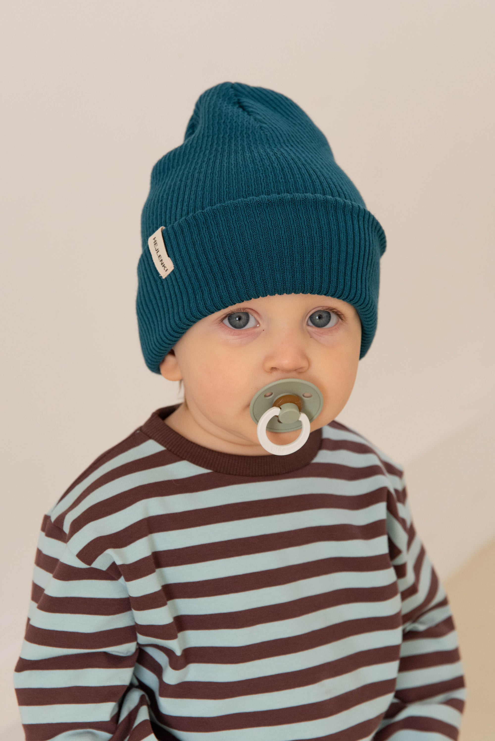 KNIT BEANIE BERRY TEAL