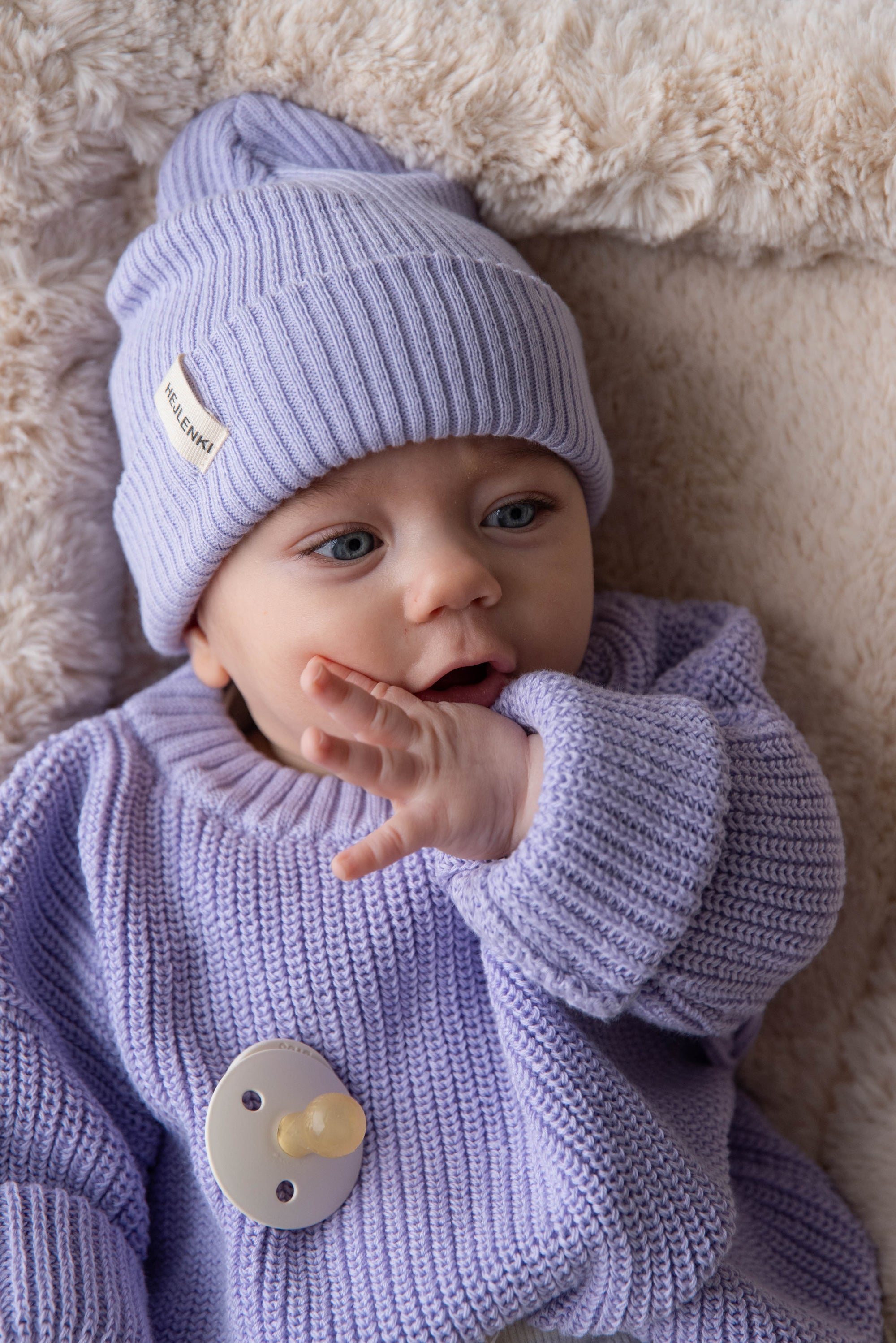 KNIT BEANIE LAVENDER CREAM