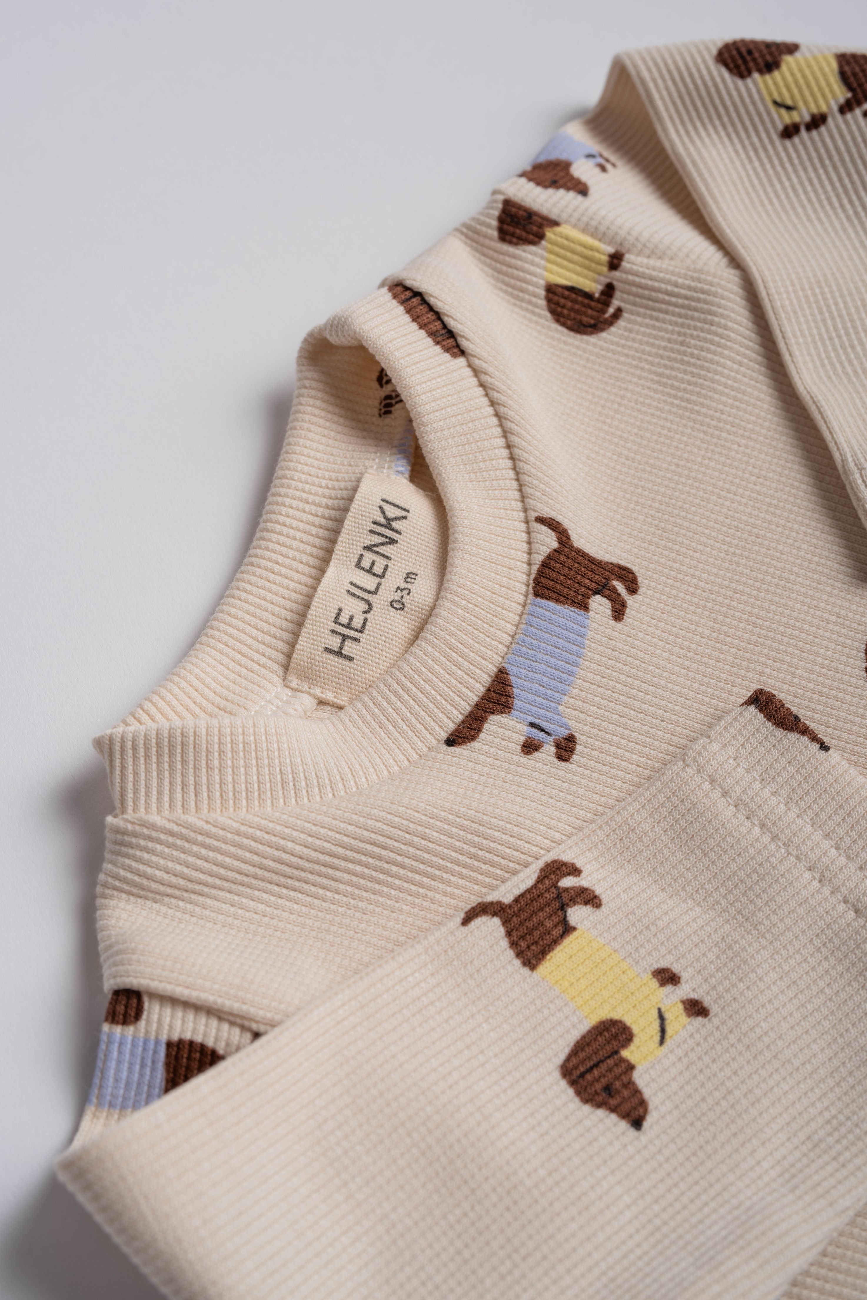 RIB LONGSLEEVE DACHSHUND