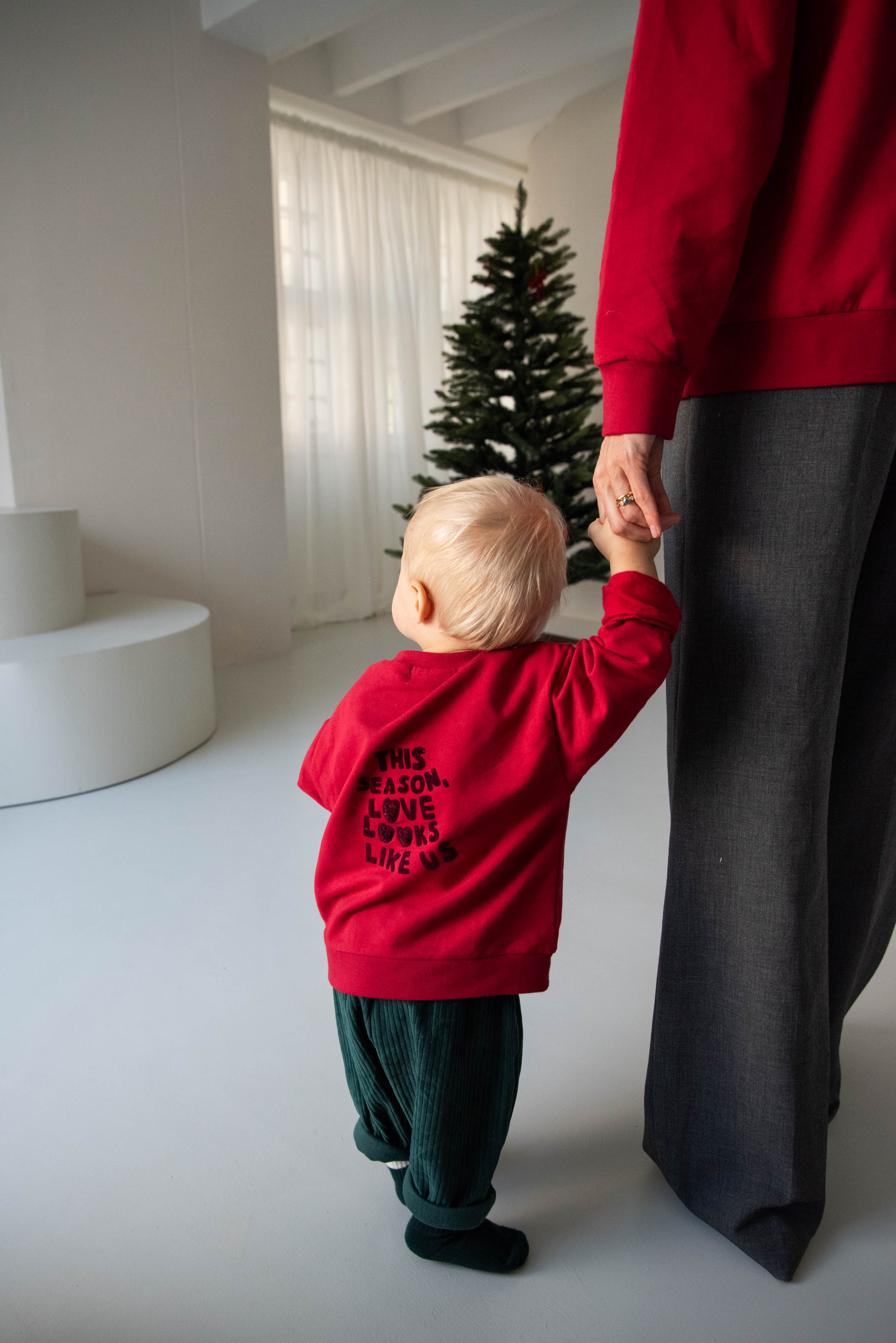 LOVE LOOKS LIKE US SWEATER