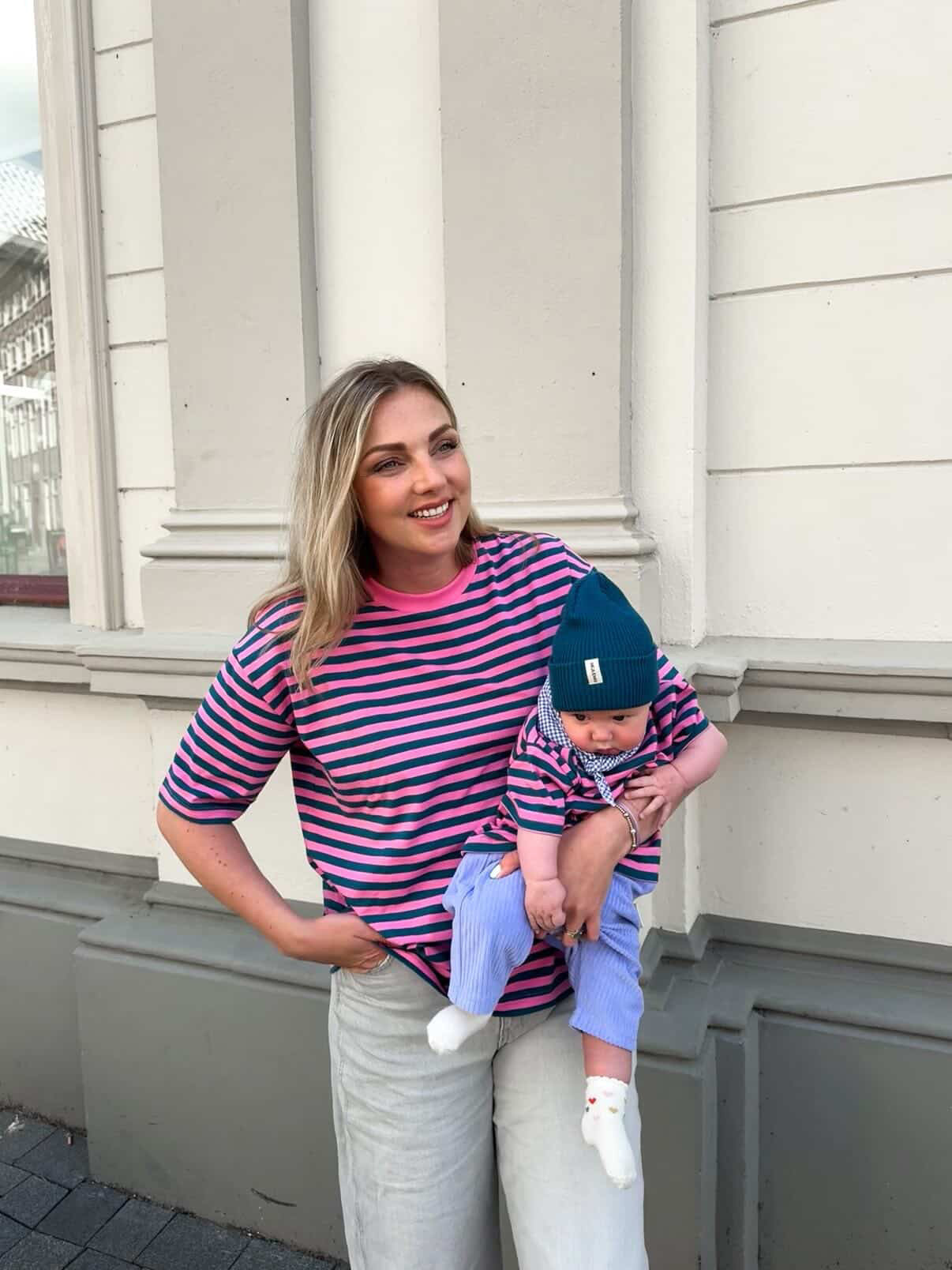 OVERSIZE T-SHIRT STRIPED PINK/TEAL