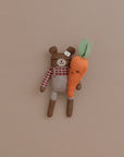 SOFT RATTLE CARROT