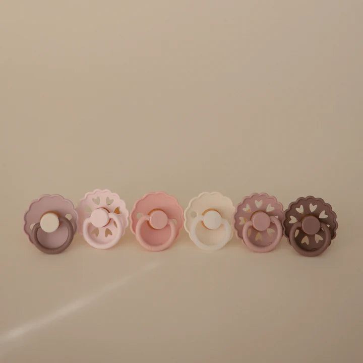 6-PACK LATEX PACIFIER BLOOMING LOVE