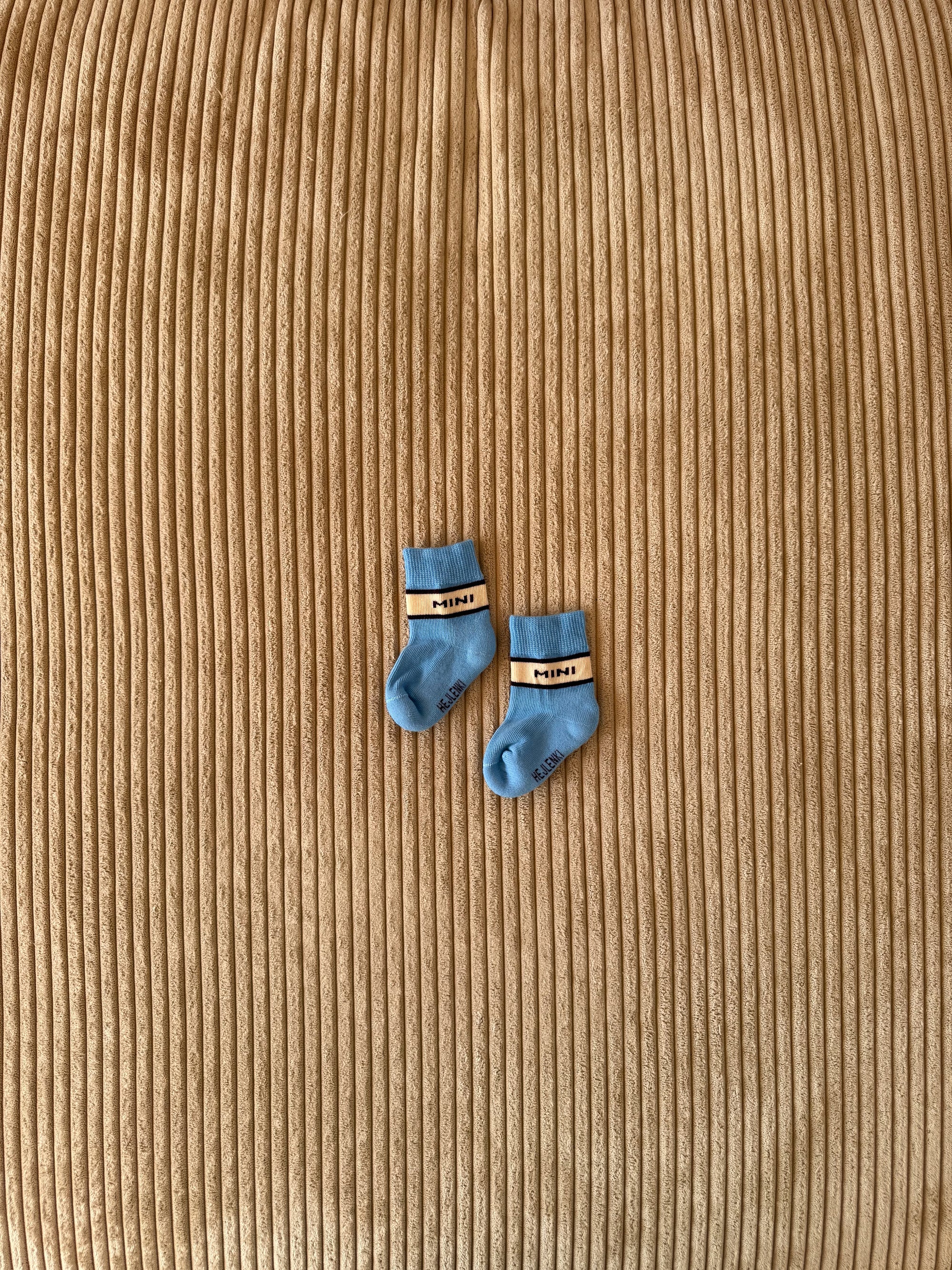 WARM SOCKS MINI