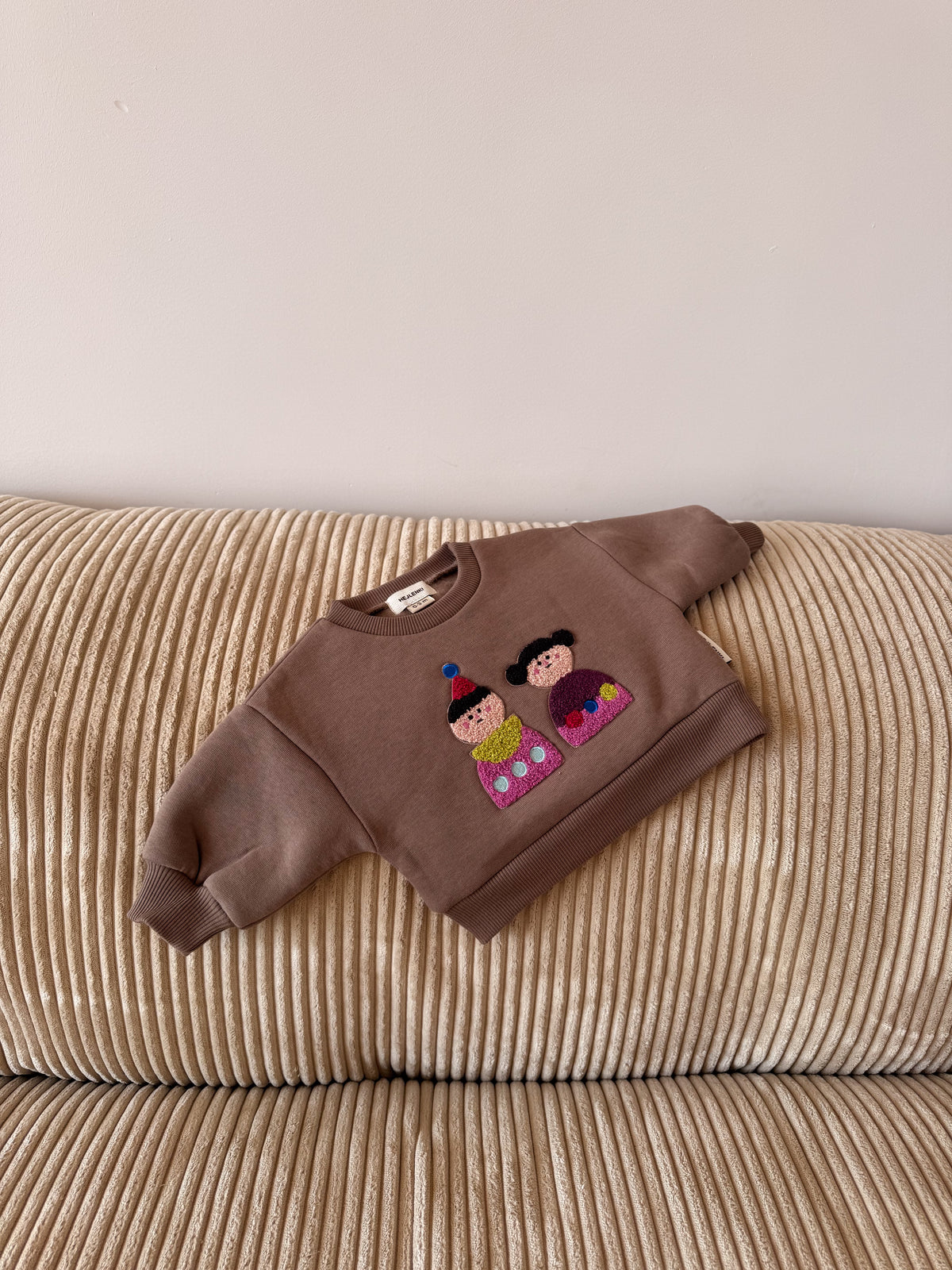 NOSTALGIC CHILDHOOD SWEATER
