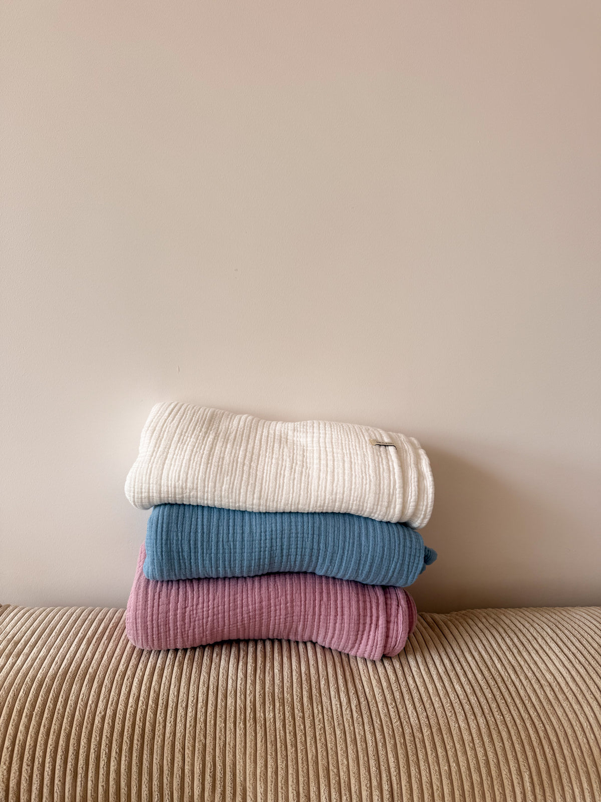 LARGE BUBBLE BLANKET