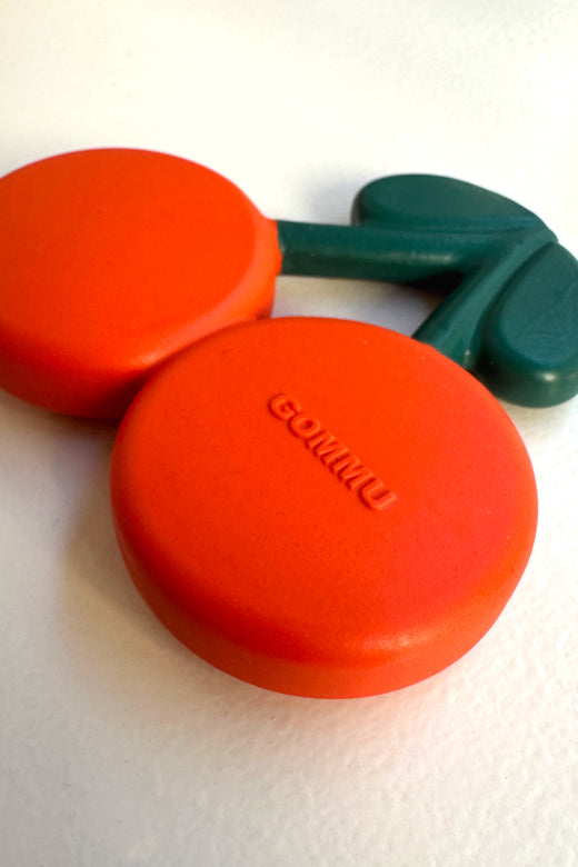 GOMMU CHERRY TEETHER